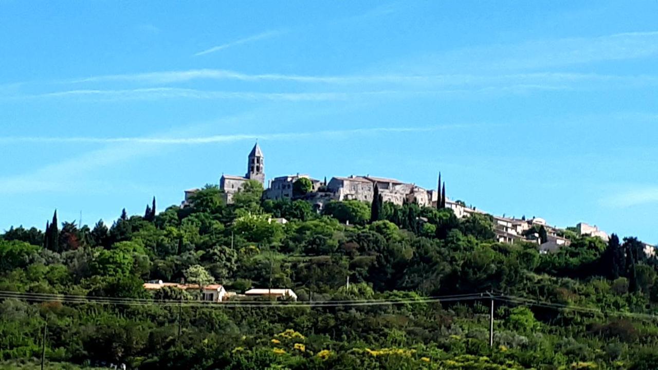 La Garde Adhemar, L'Escalier Medieval Екстер'єр фото