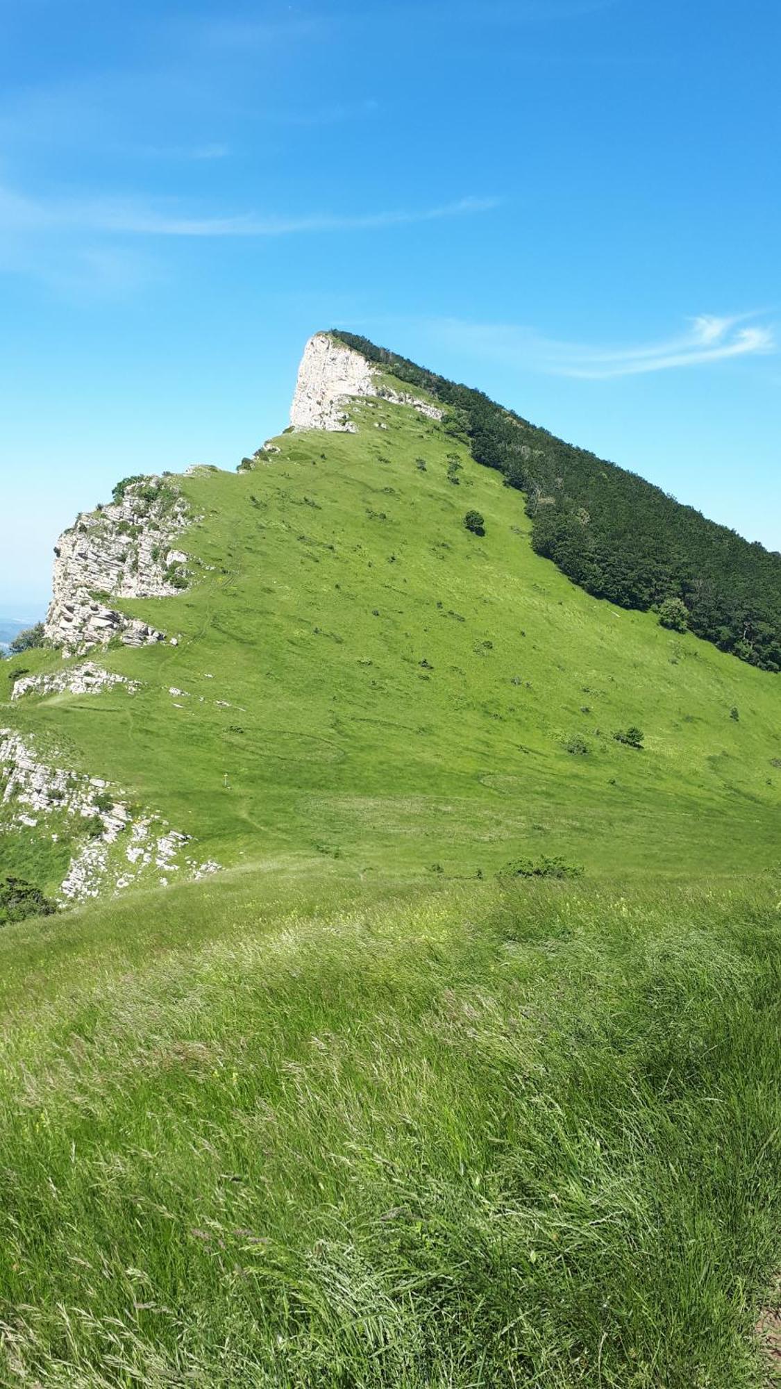 La Garde Adhemar, L'Escalier Medieval Екстер'єр фото